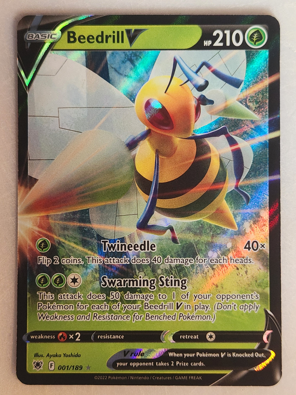 Beedrill V 001/189 NM+